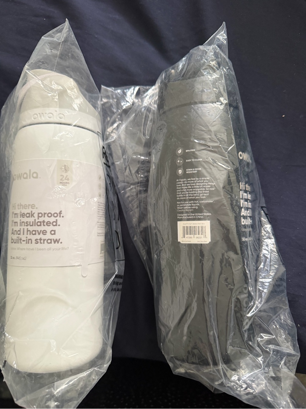 Owala Insulated Water Bottle with Built-In Straw - White and black set